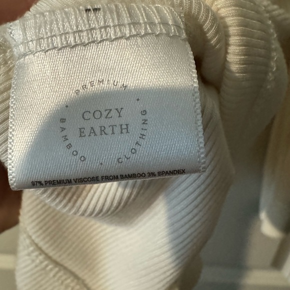 NEW Cozy Earth Rib Knit Long Sleeve Lounge Top Bamboo Ivory Size Large NWOT - Picture 5 of 5